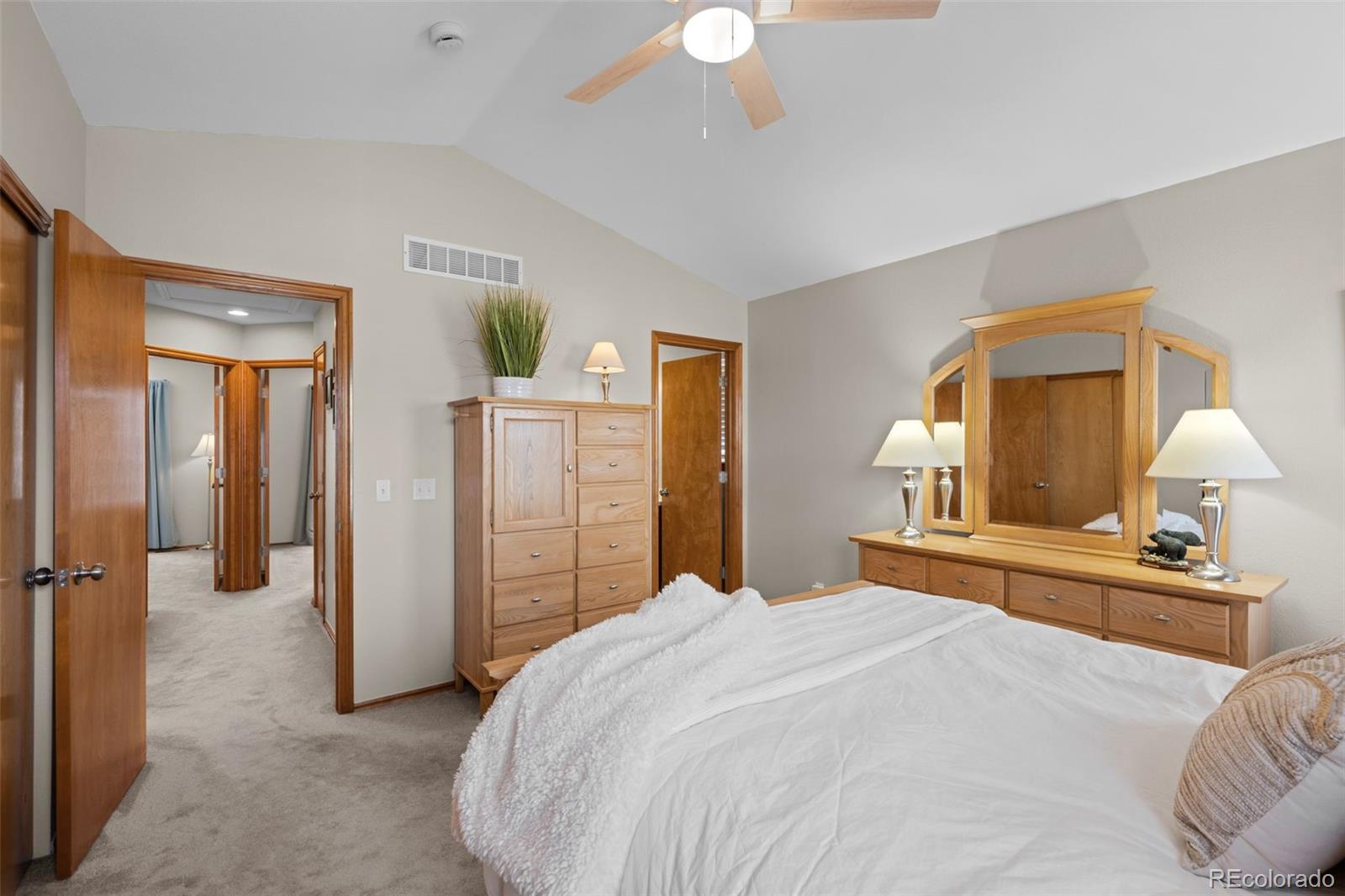 MLS Image #13 for 9805  sydney lane,highlands ranch, Colorado
