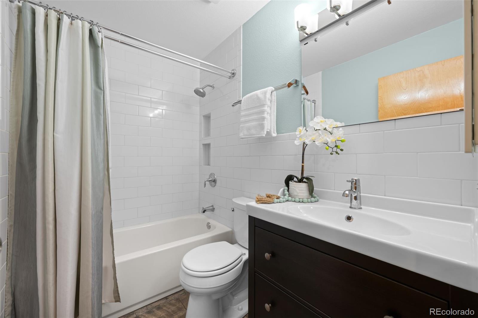 MLS Image #16 for 9805  sydney lane,highlands ranch, Colorado