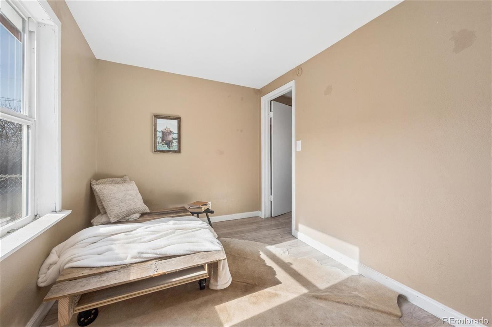 MLS Image #13 for 4755 s sherman street,englewood, Colorado