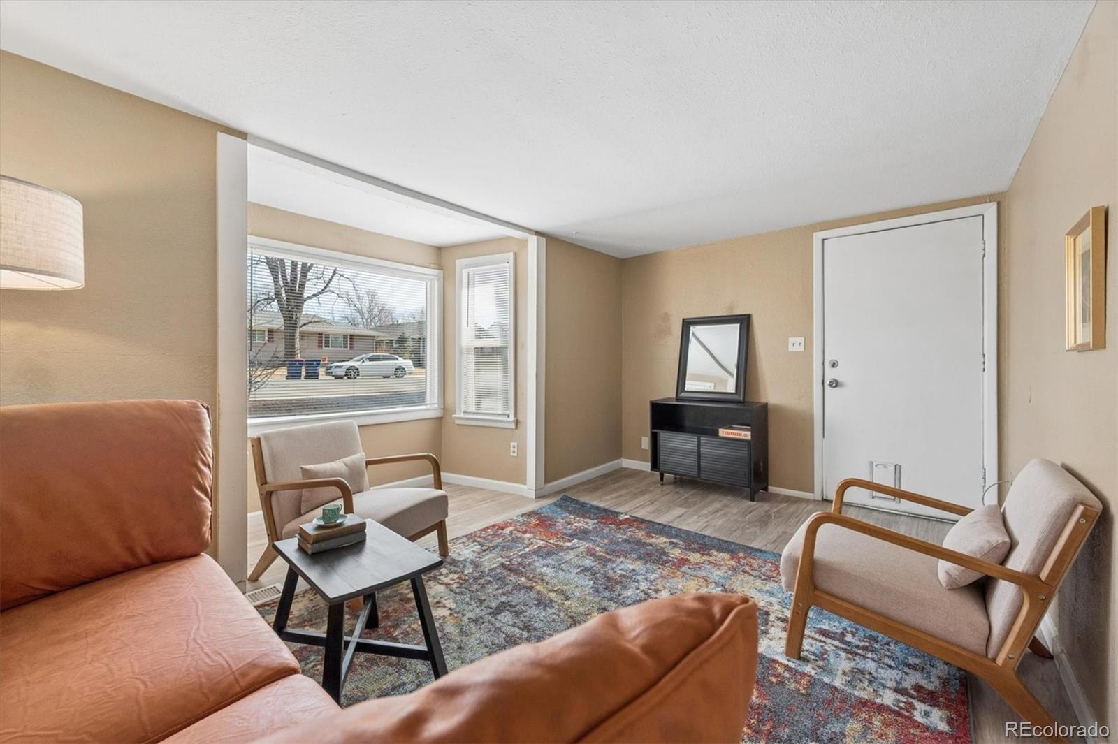 MLS Image #5 for 4755 s sherman street,englewood, Colorado