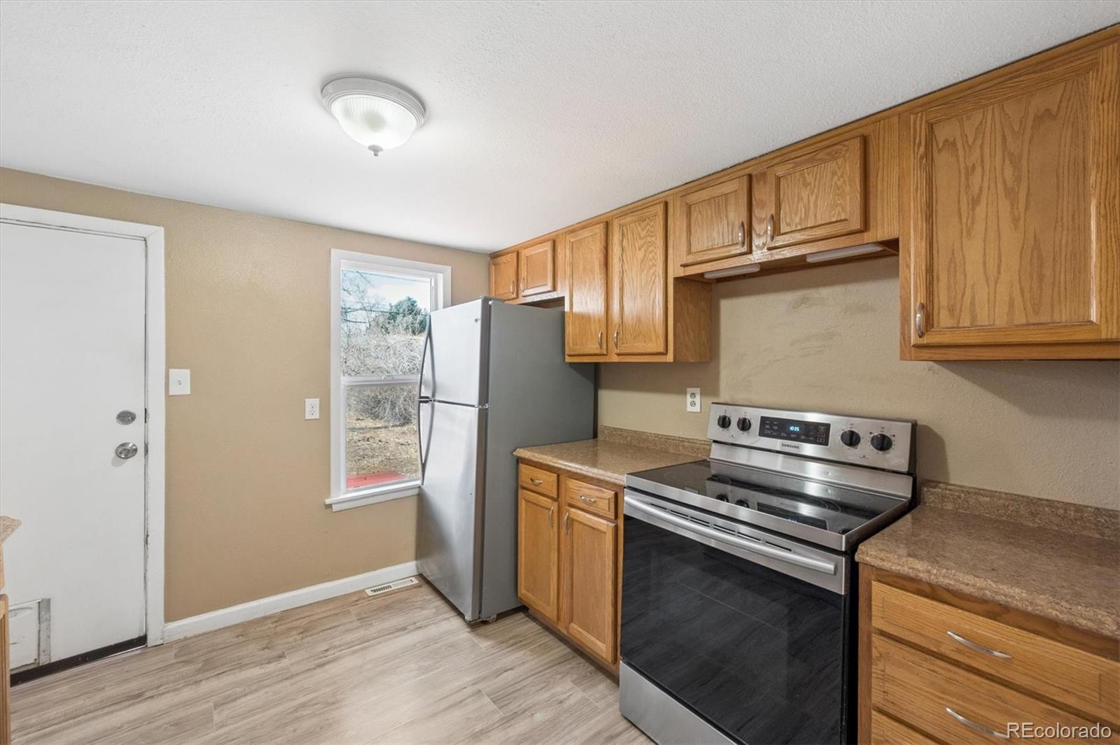 MLS Image #8 for 4755 s sherman street,englewood, Colorado