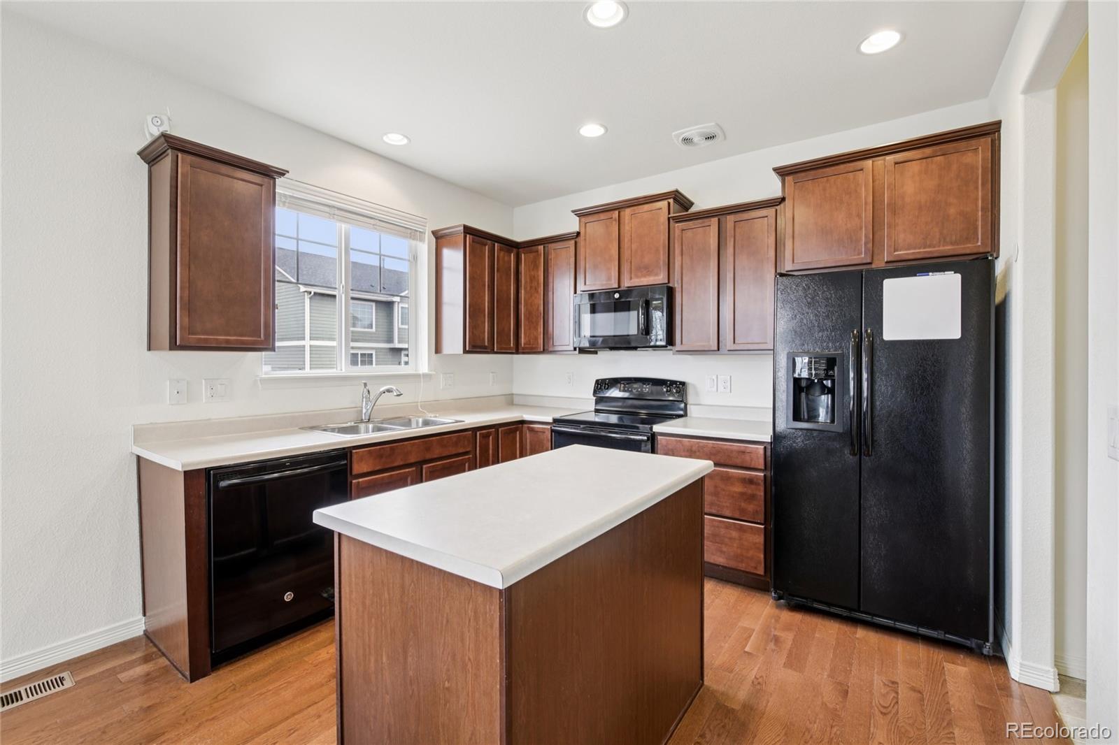 MLS Image #7 for 25819 e bayaud avenue,aurora, Colorado