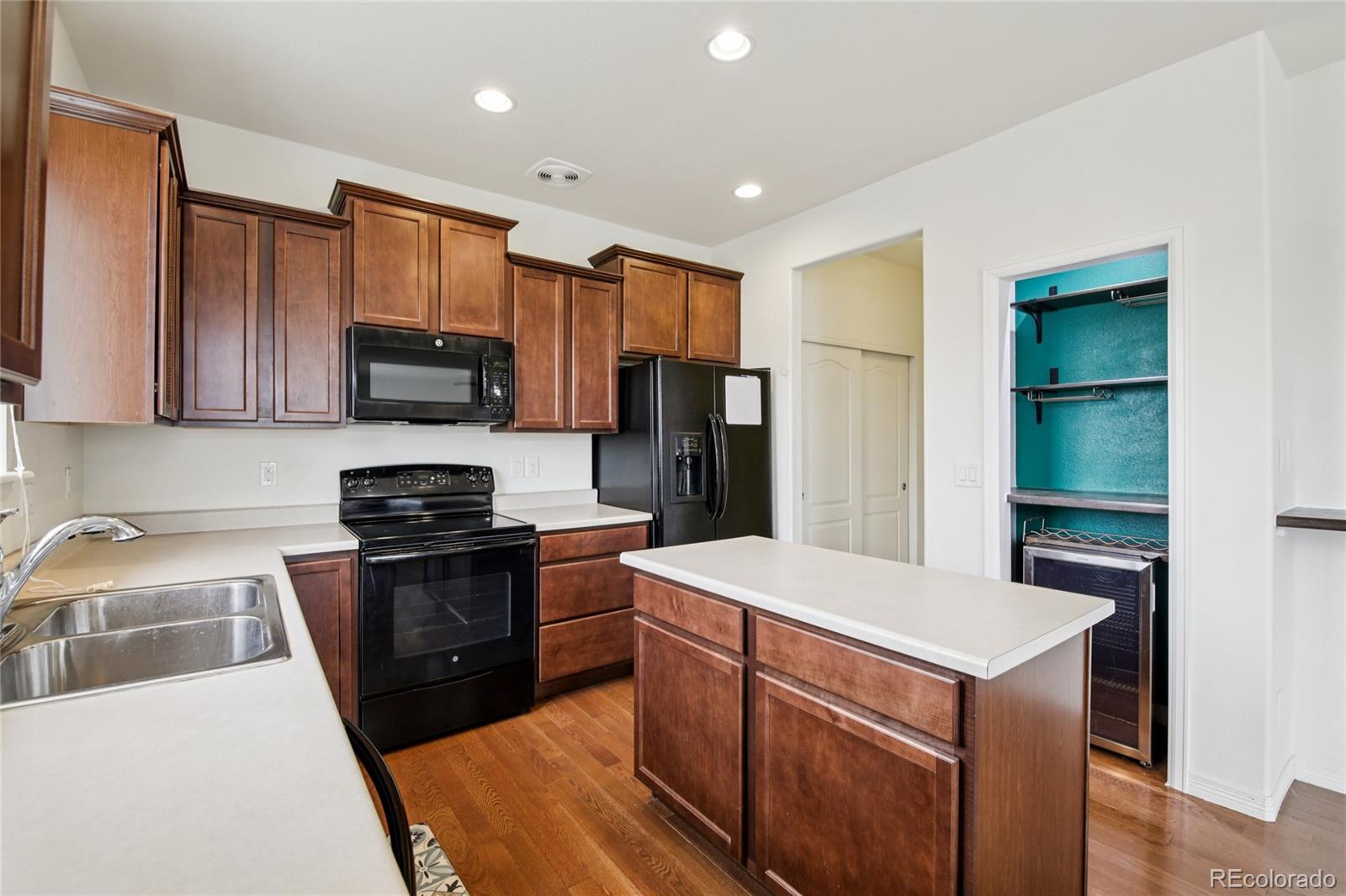 MLS Image #8 for 25819 e bayaud avenue,aurora, Colorado