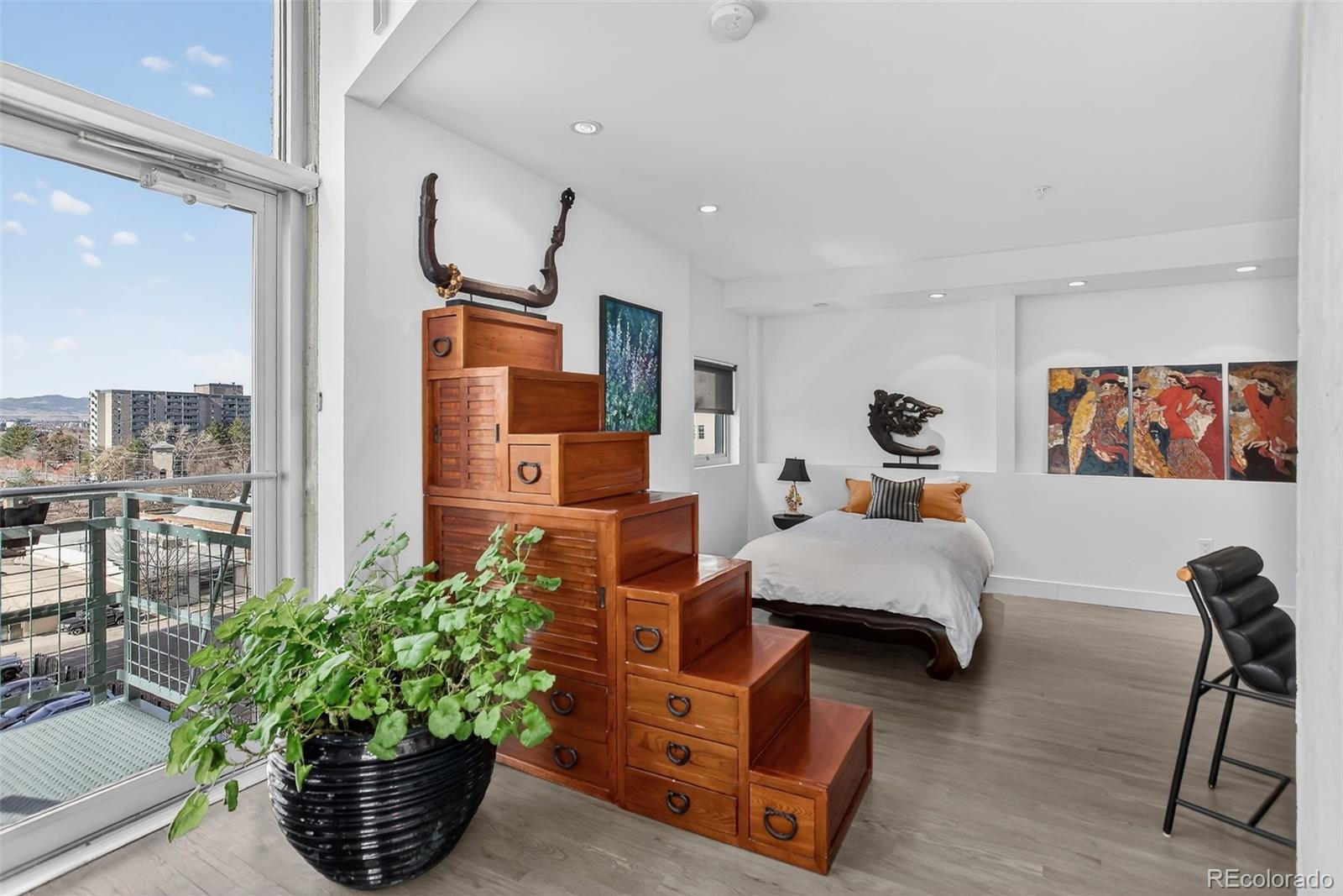 MLS Image #13 for 1050  cherokee street 407,denver, Colorado