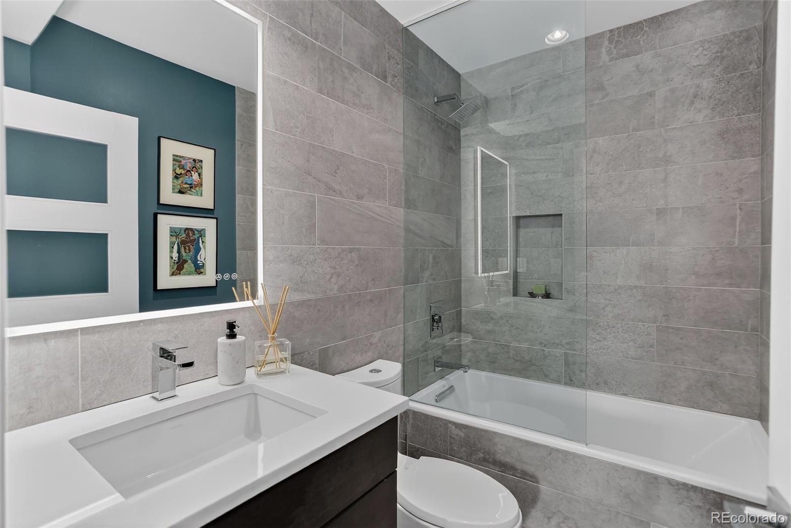 MLS Image #17 for 1050  cherokee street 407,denver, Colorado