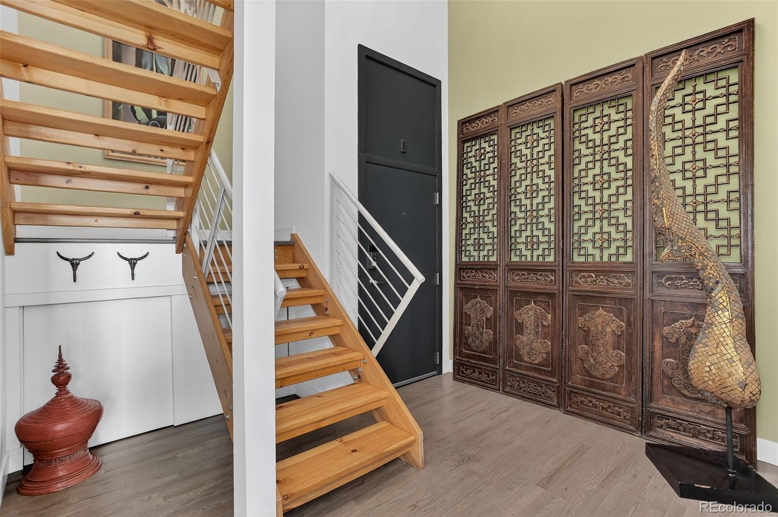 MLS Image #2 for 1050  cherokee street 407,denver, Colorado