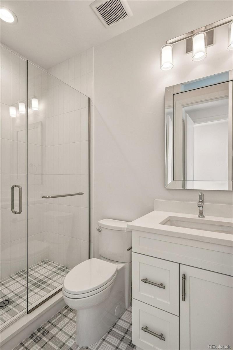 MLS Image #31 for 1699  bellaire street,denver, Colorado