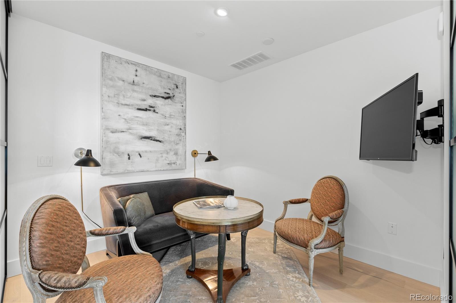 MLS Image #15 for 155  steele street,denver, Colorado