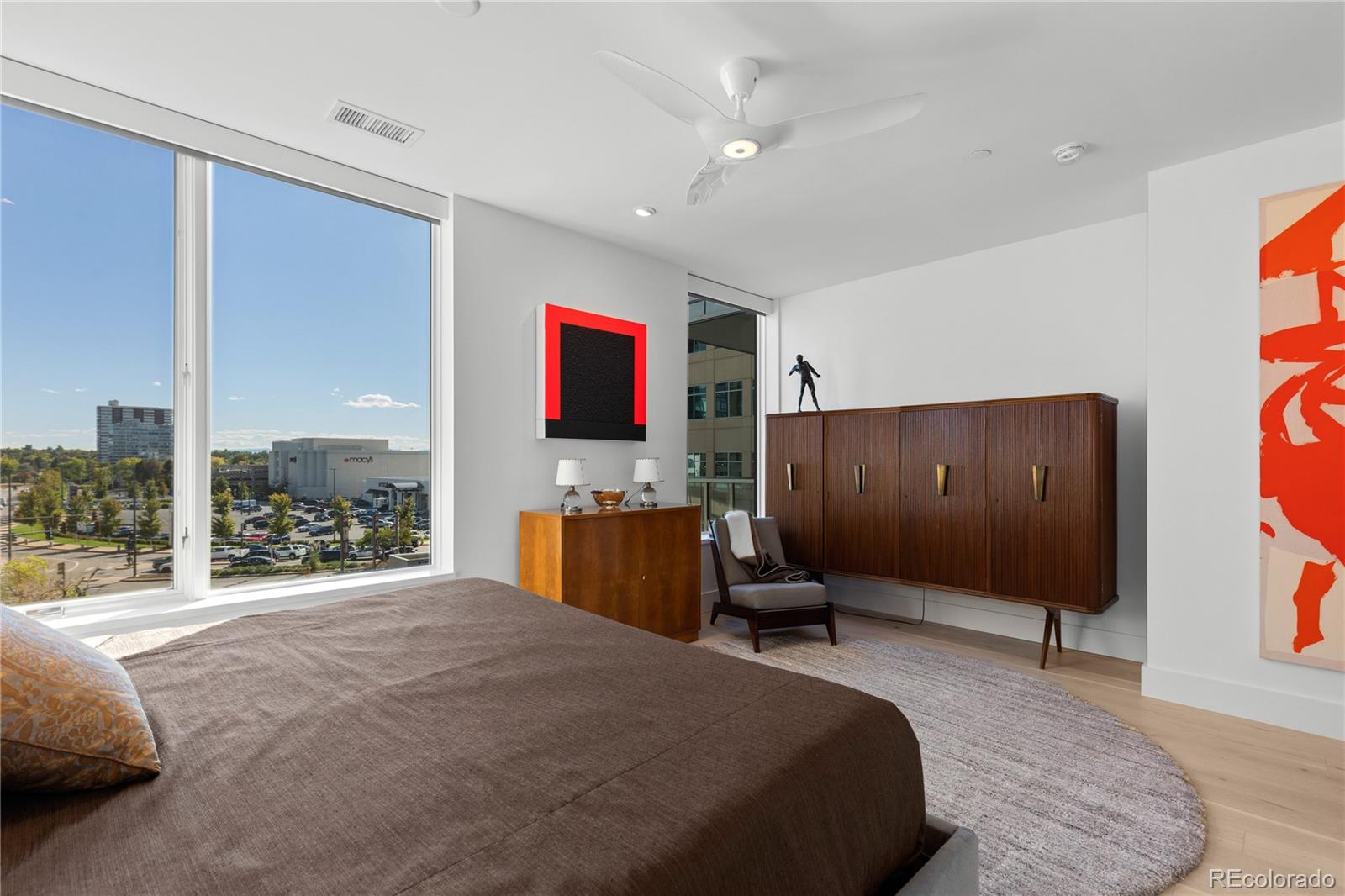 MLS Image #17 for 155  steele street,denver, Colorado