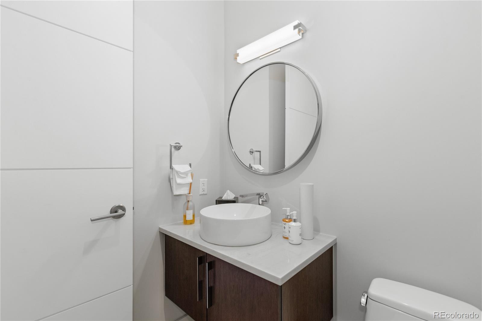 MLS Image #24 for 155  steele street,denver, Colorado