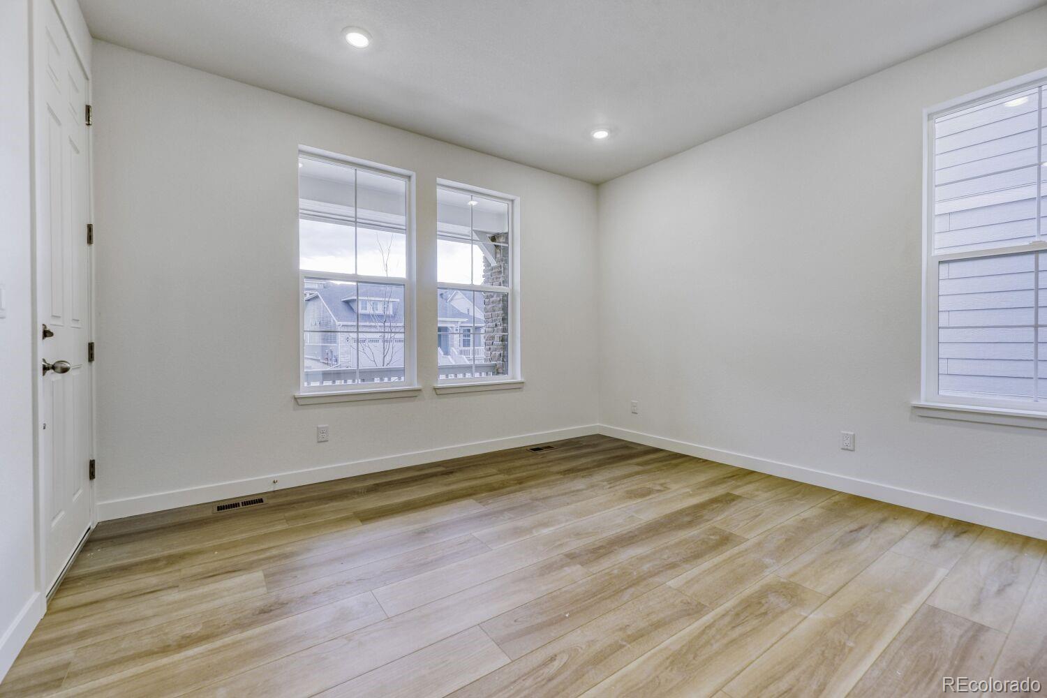 MLS Image #11 for 10857  tundra top drive,parker, Colorado