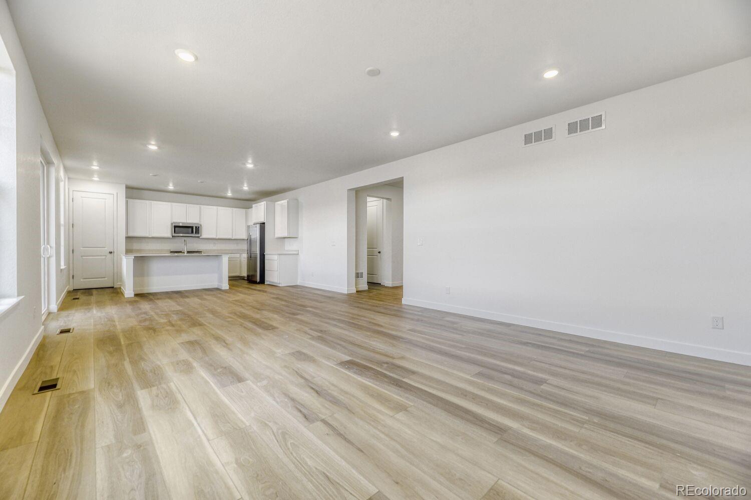 MLS Image #5 for 10857  tundra top drive,parker, Colorado