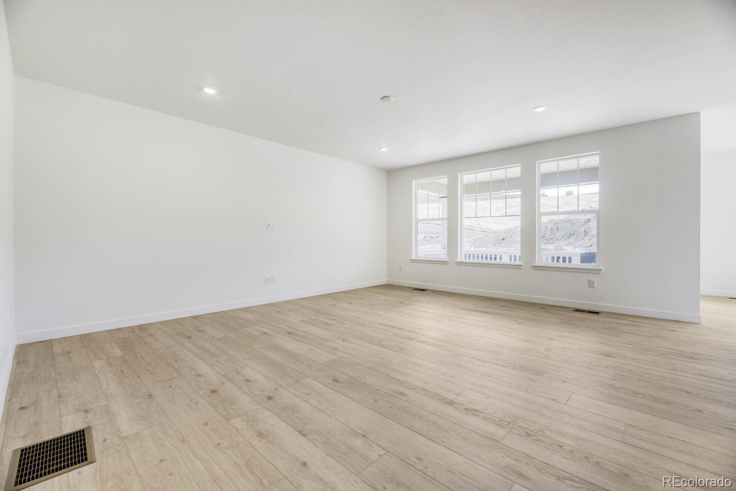 MLS Image #3 for 12640 w glasgow place,littleton, Colorado