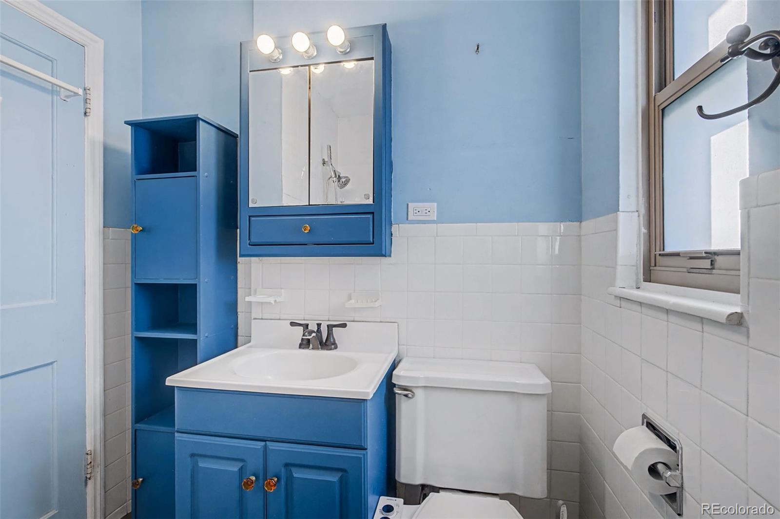 MLS Image #17 for 2055  syracuse street,denver, Colorado