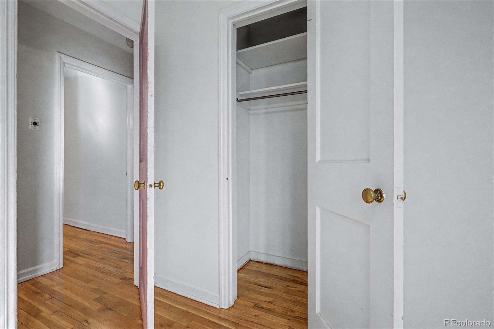 MLS Image #21 for 2055  syracuse street,denver, Colorado