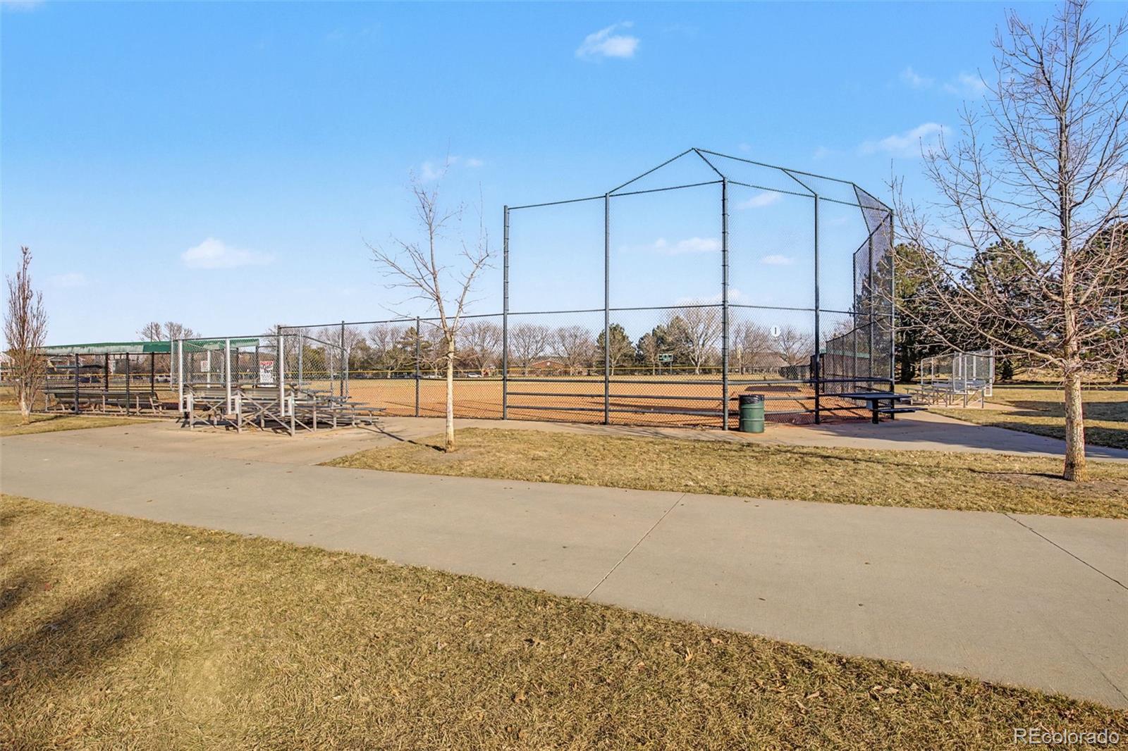 MLS Image #39 for 2055  syracuse street,denver, Colorado