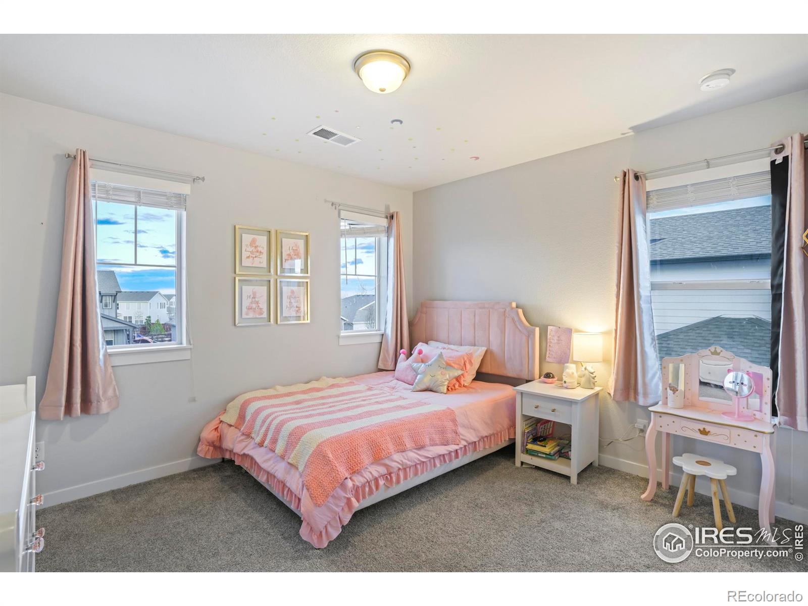 MLS Image #31 for 2144  setting sun drive,windsor, Colorado
