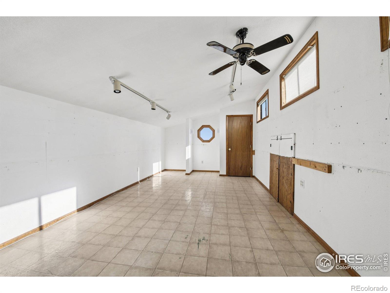 MLS Image #37 for 5409  gary drive,berthoud, Colorado