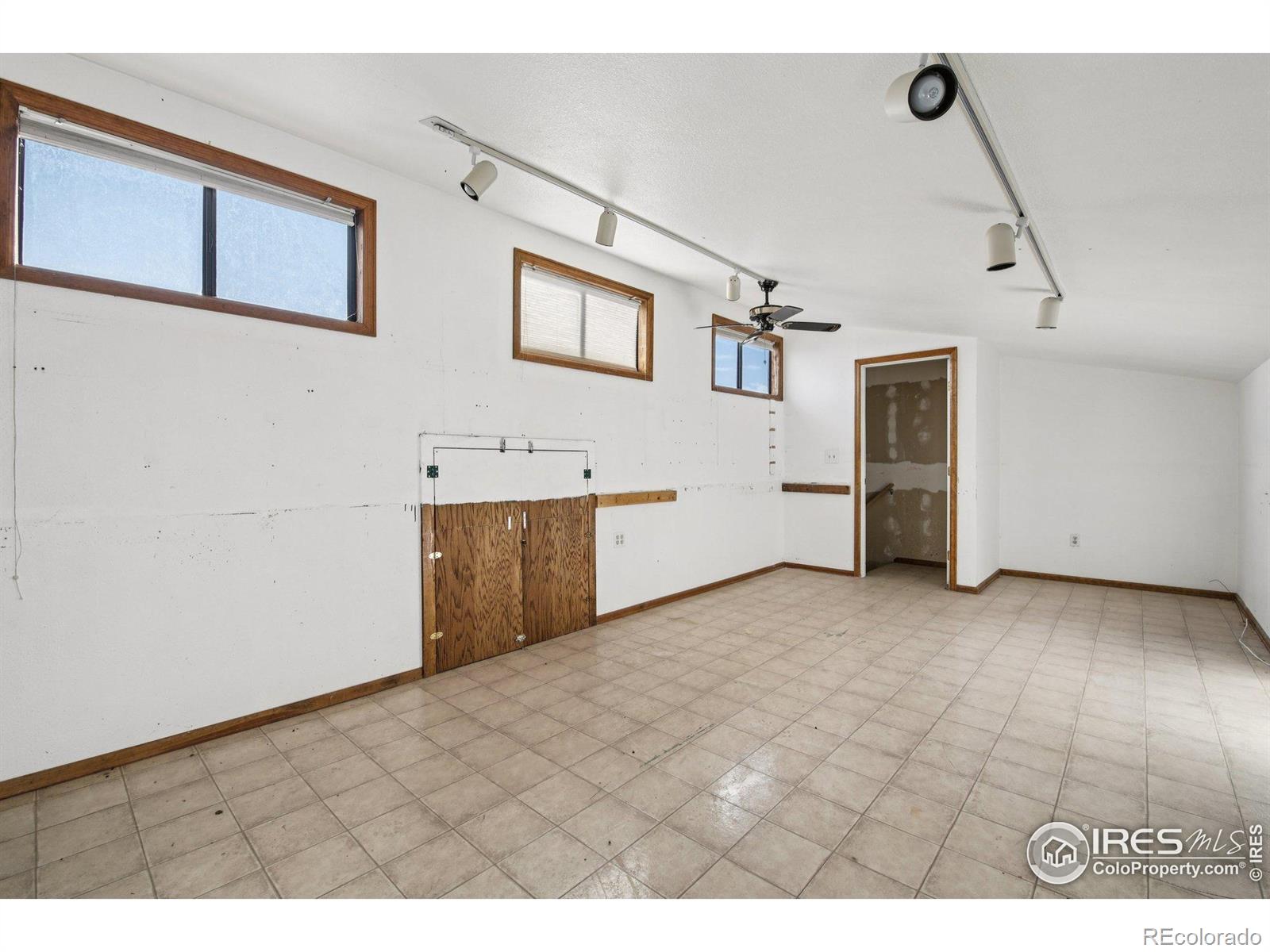 MLS Image #38 for 5409  gary drive,berthoud, Colorado
