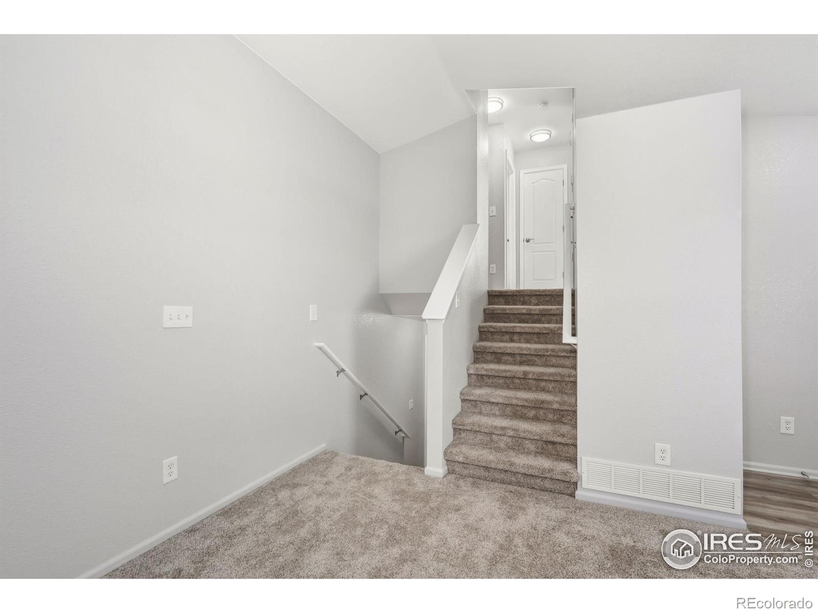 MLS Image #5 for 2602  aspen avenue,greeley, Colorado