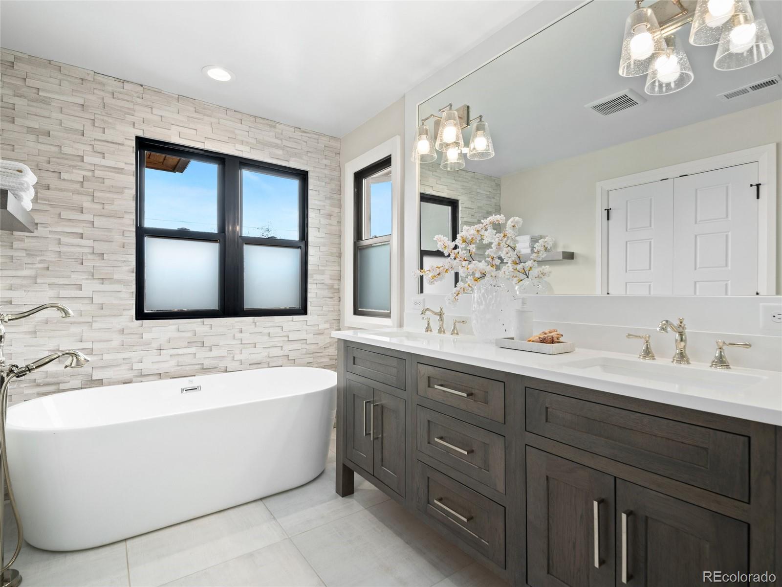MLS Image #25 for 435 n washington street,denver, Colorado