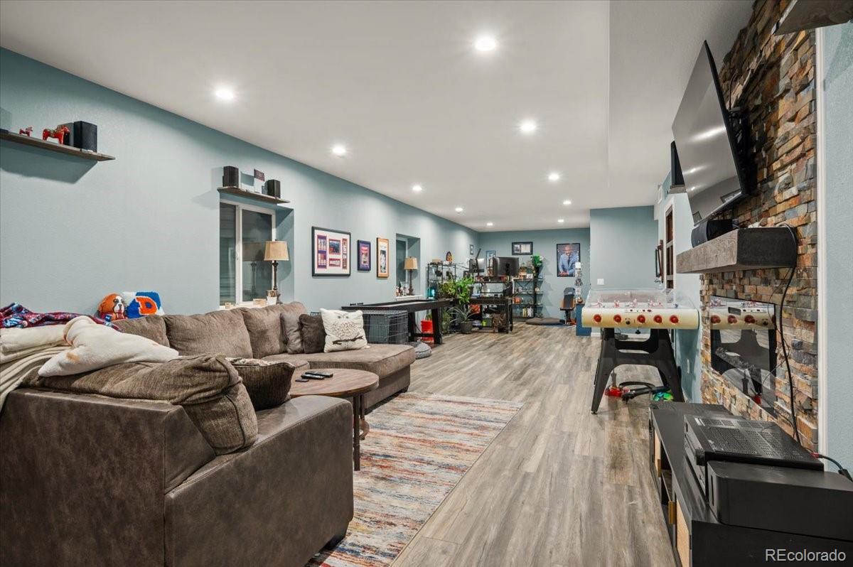 MLS Image #30 for 1313  single tree lane,erie, Colorado