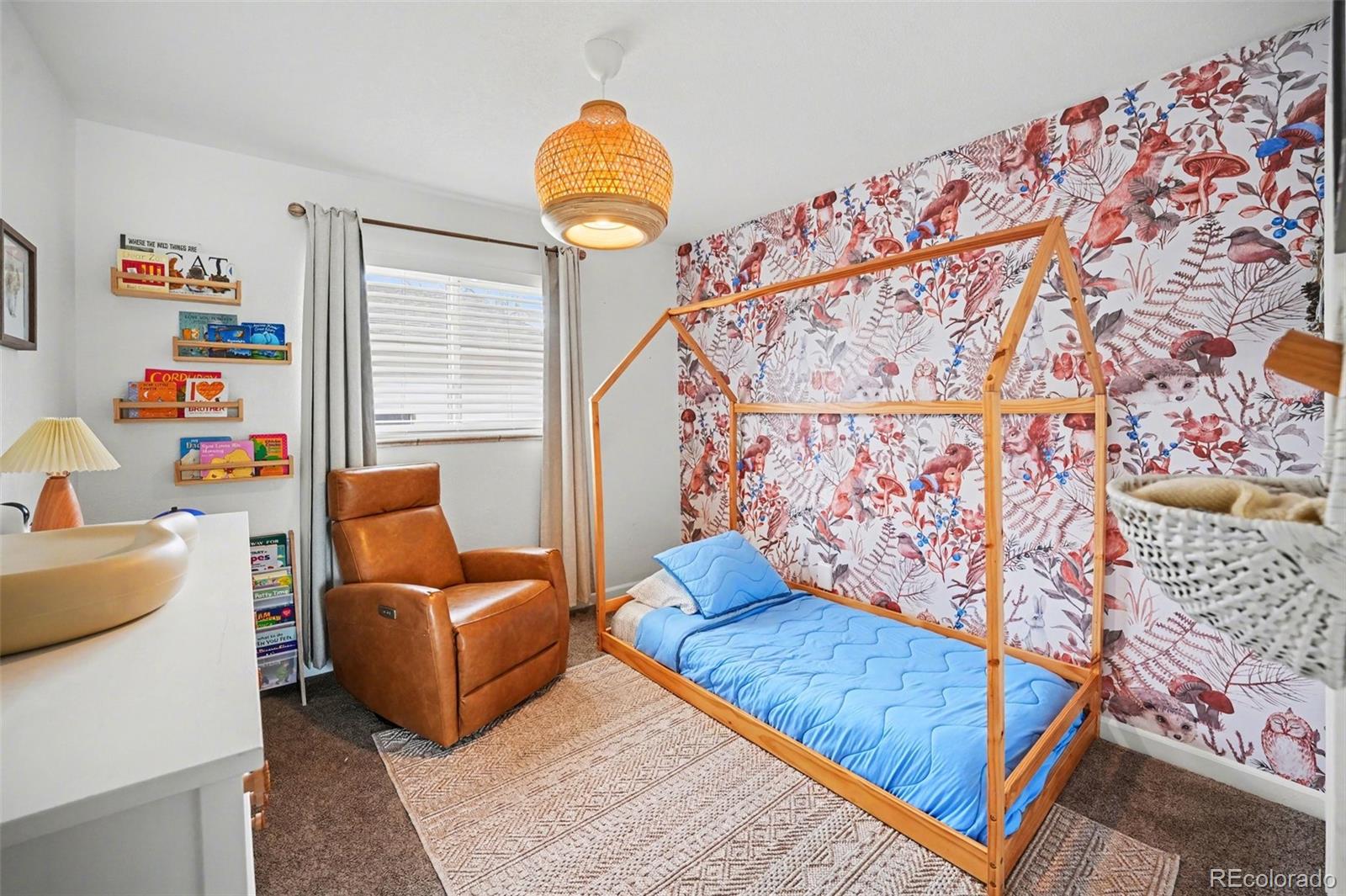 MLS Image #9 for 1571 s dale court,denver, Colorado
