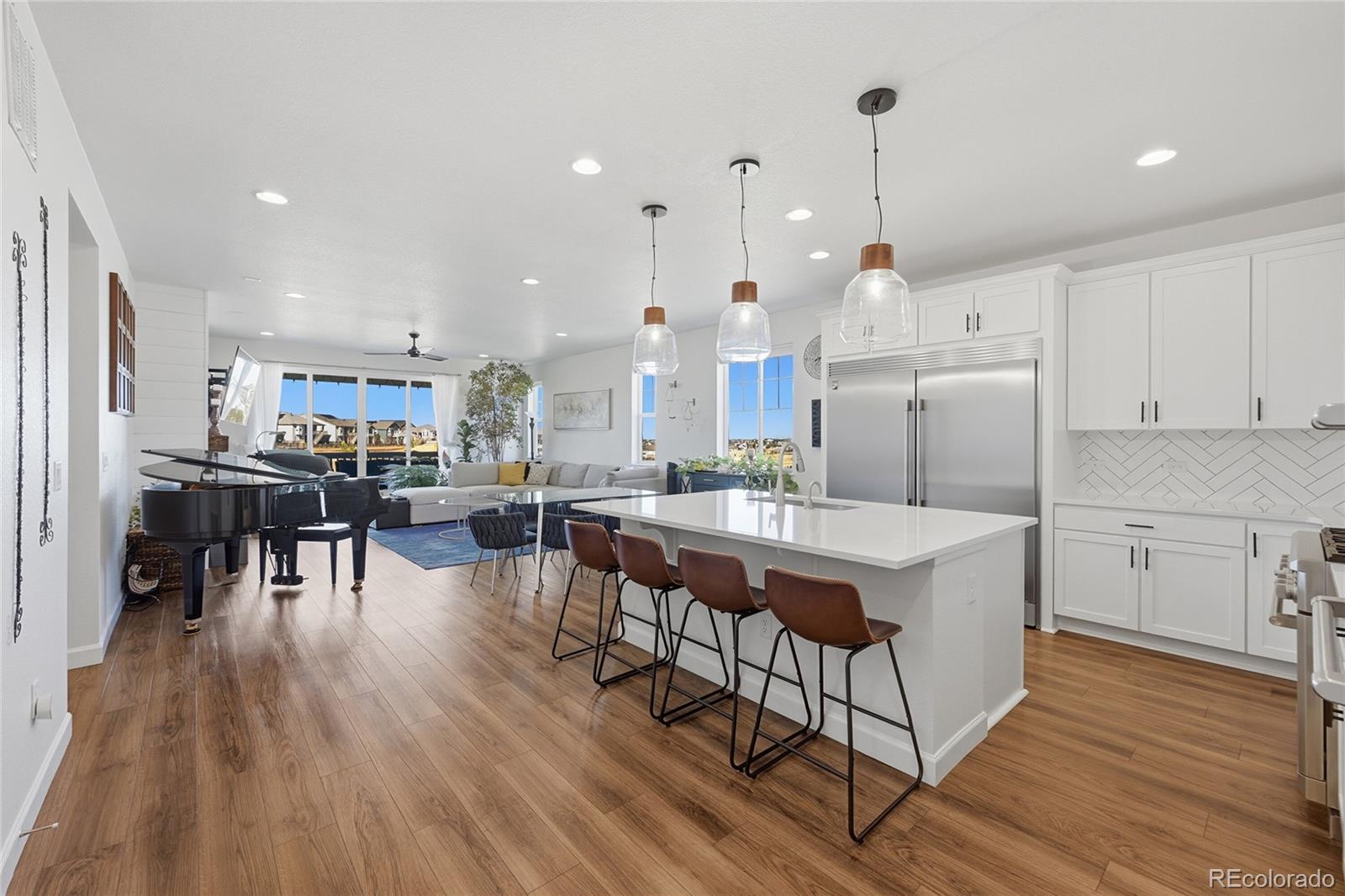 MLS Image #3 for 22601 e narrowleaf circle,aurora, Colorado