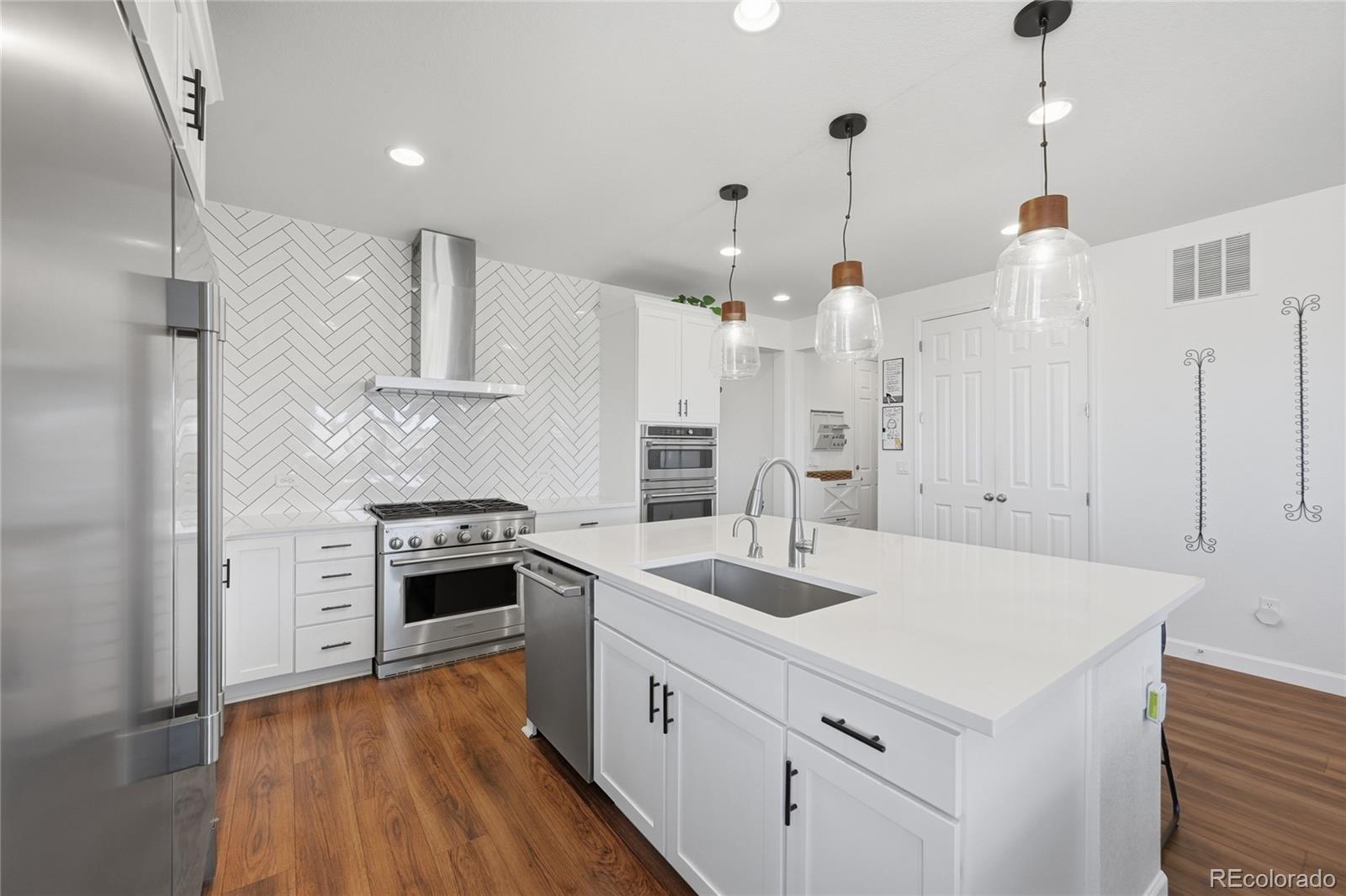 MLS Image #6 for 22601 e narrowleaf circle,aurora, Colorado