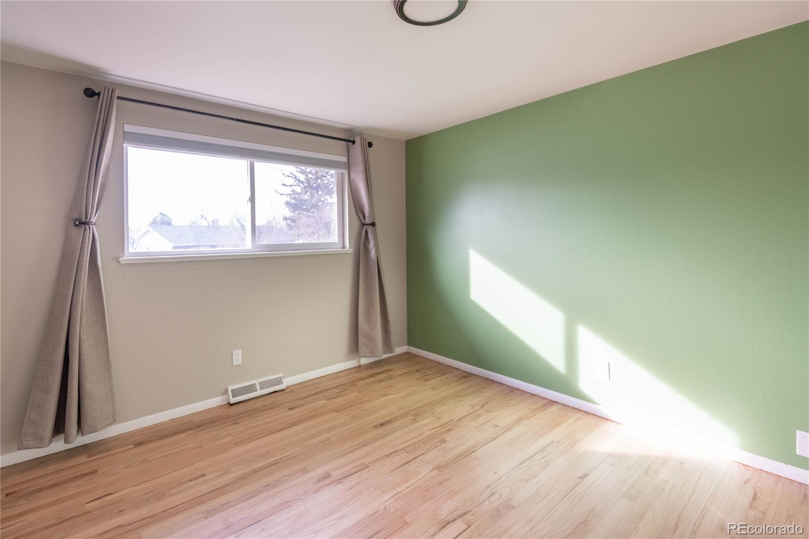 MLS Image #14 for 7115 s birch way,centennial, Colorado