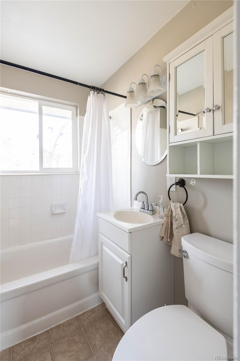 MLS Image #29 for 7115 s birch way,centennial, Colorado