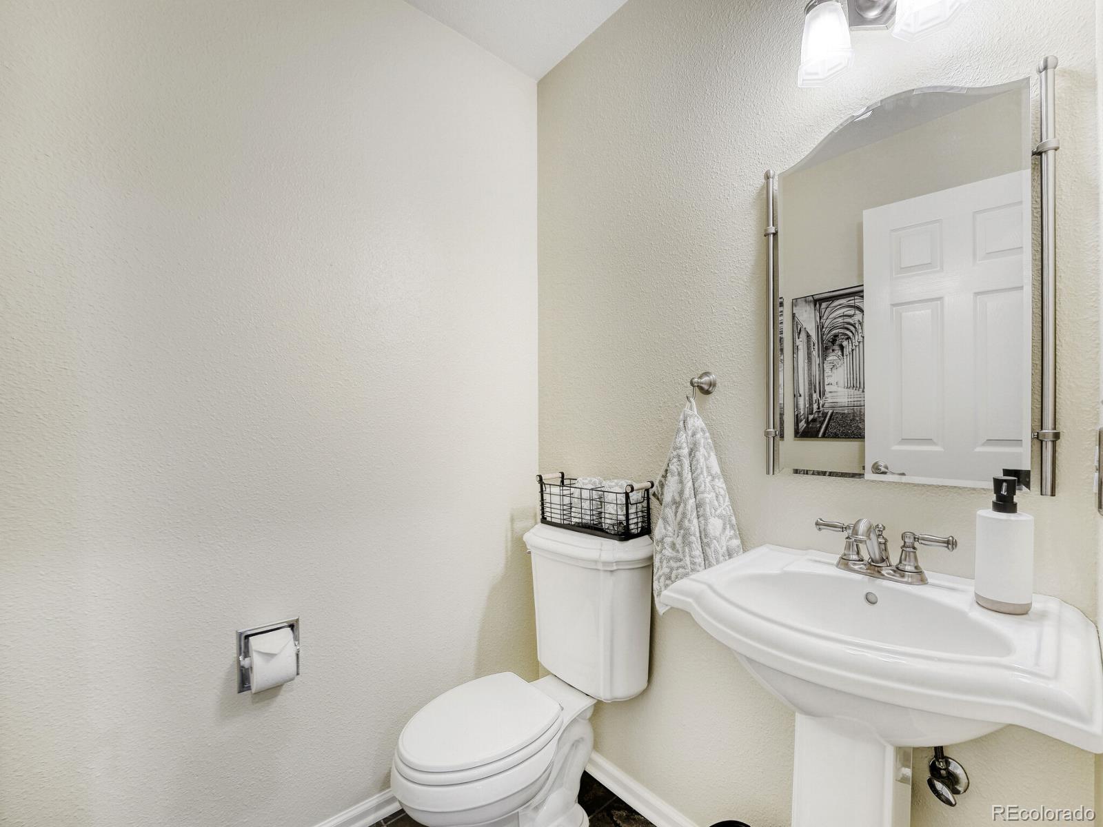 MLS Image #17 for 19485 e powers place,aurora, Colorado