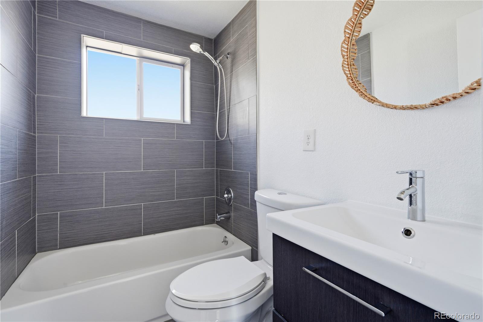 MLS Image #14 for 2949  krameria street,denver, Colorado