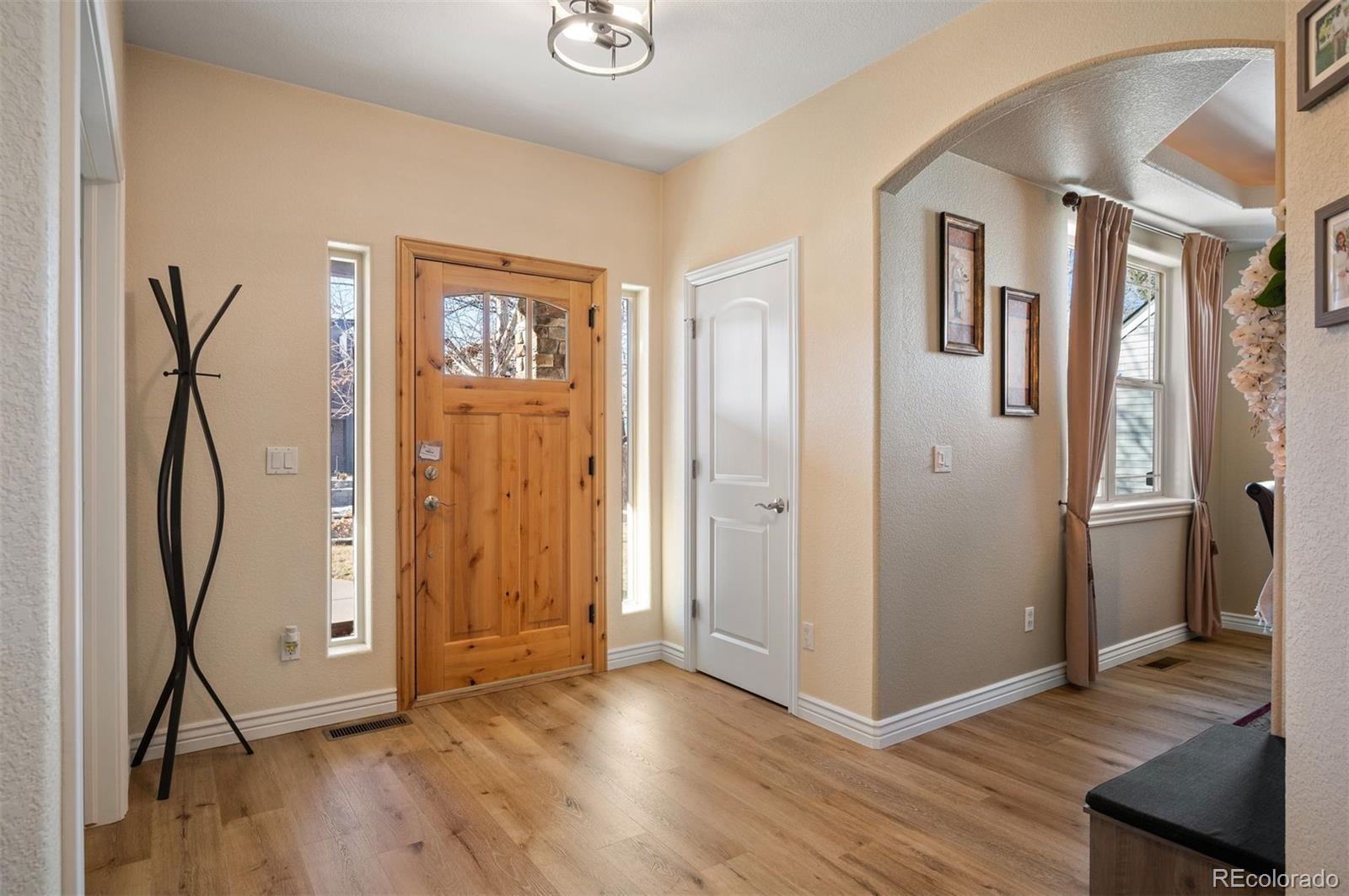MLS Image #5 for 1720 s gilpin street,denver, Colorado