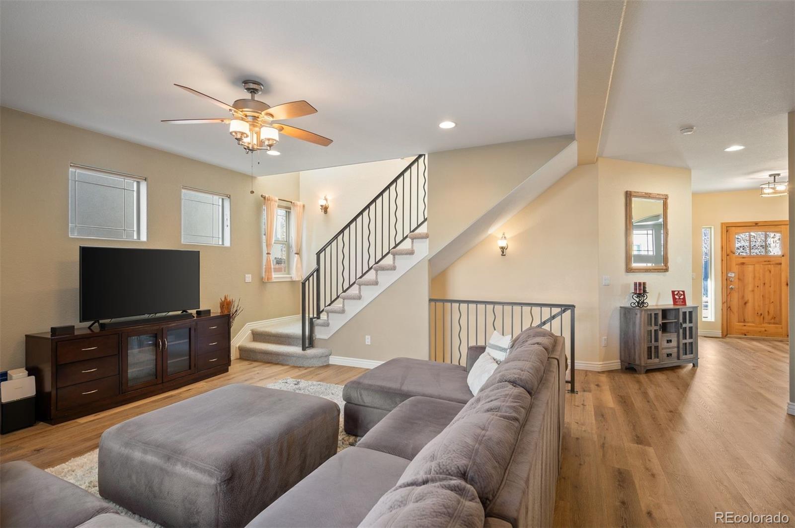 MLS Image #6 for 1720 s gilpin street,denver, Colorado