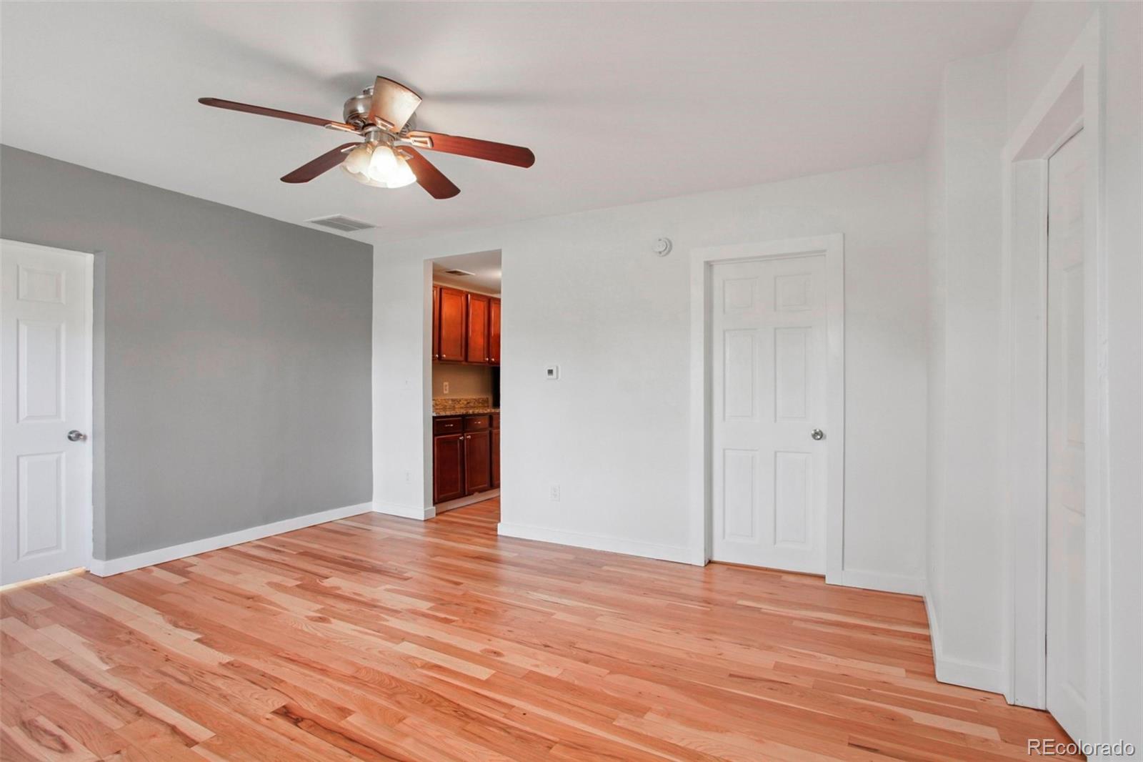 MLS Image #8 for 1661  valentia street,denver, Colorado