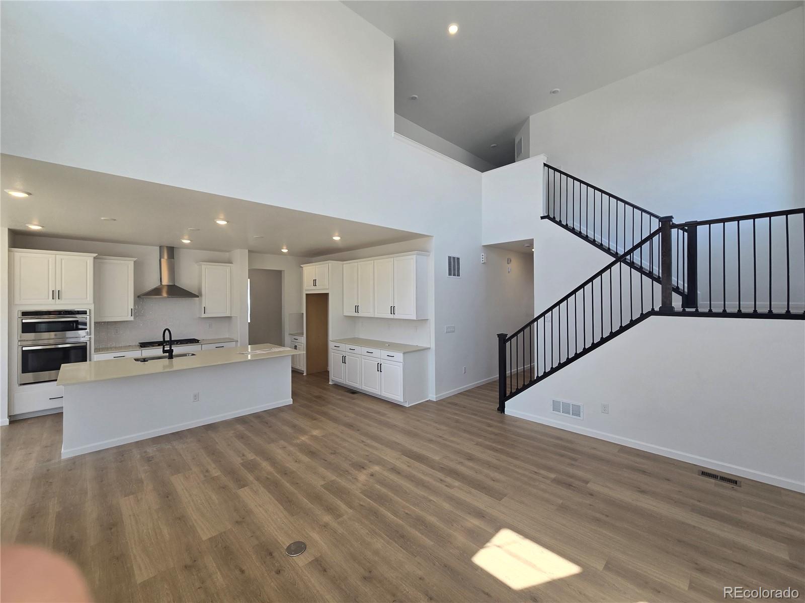 MLS Image #5 for 8754  yellowcress street,littleton, Colorado