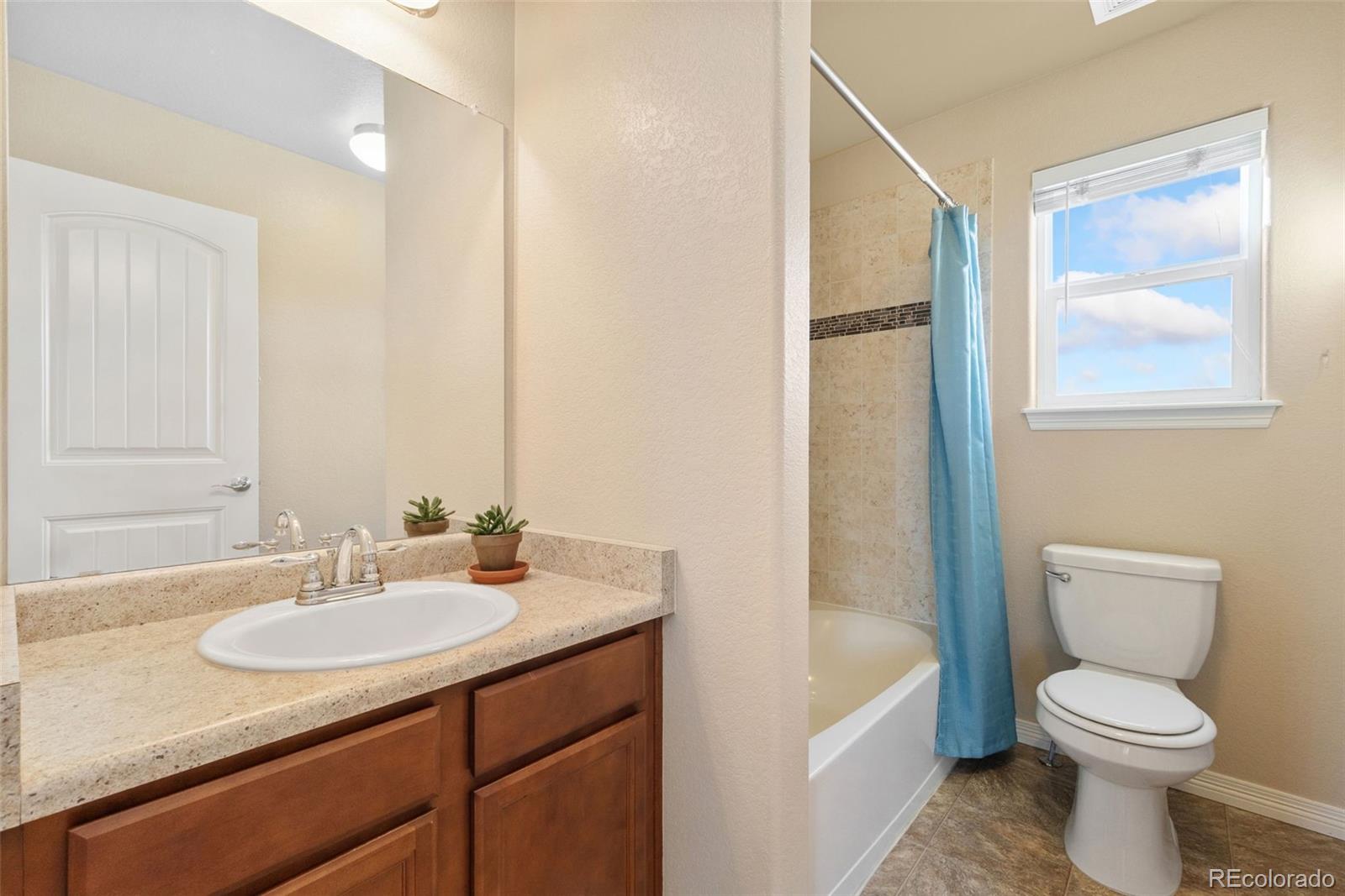 MLS Image #9 for 9795  lima circle,commerce city, Colorado