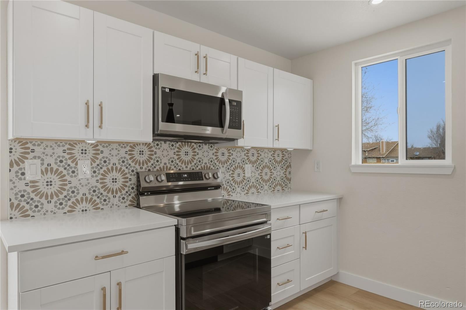MLS Image #14 for 1351 s peoria court,aurora, Colorado