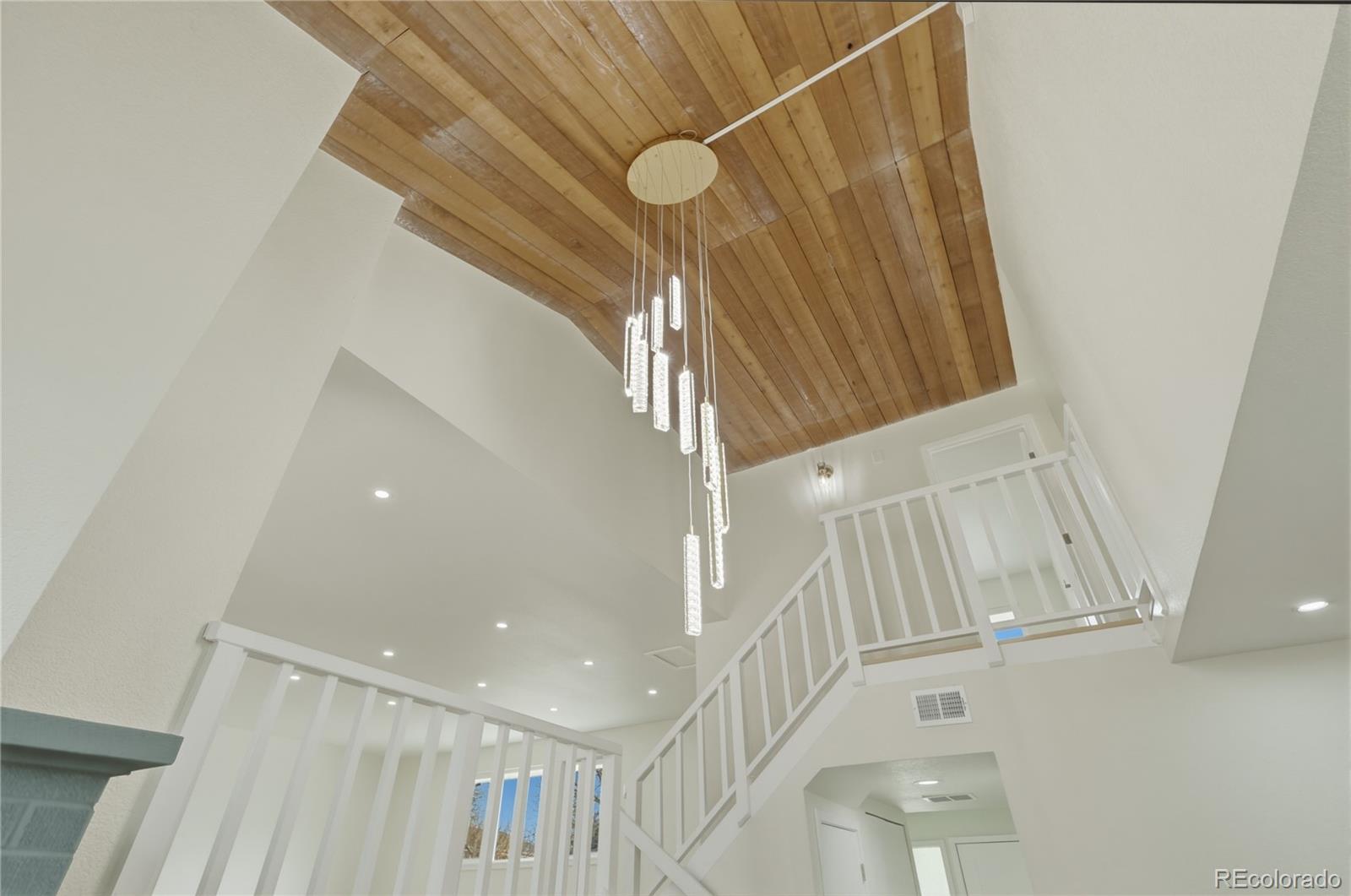 MLS Image #19 for 1351 s peoria court,aurora, Colorado