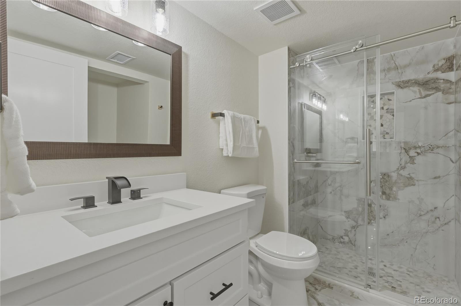 MLS Image #20 for 1351 s peoria court,aurora, Colorado