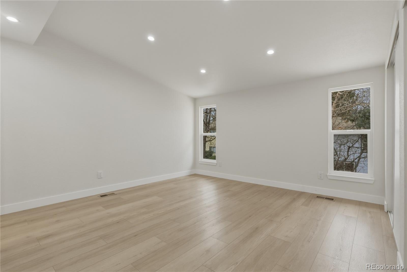 MLS Image #25 for 1351 s peoria court,aurora, Colorado