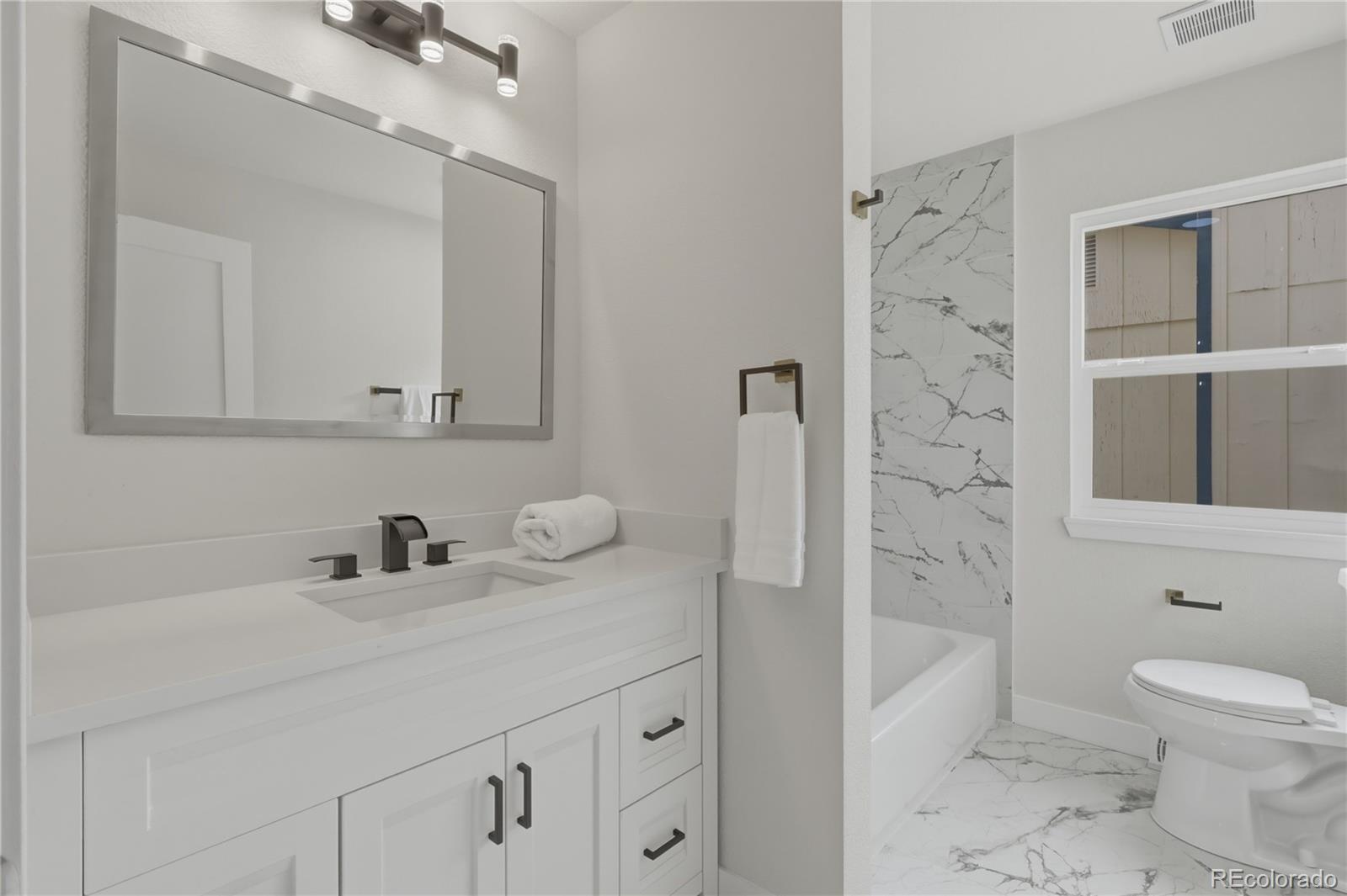 MLS Image #29 for 1351 s peoria court,aurora, Colorado