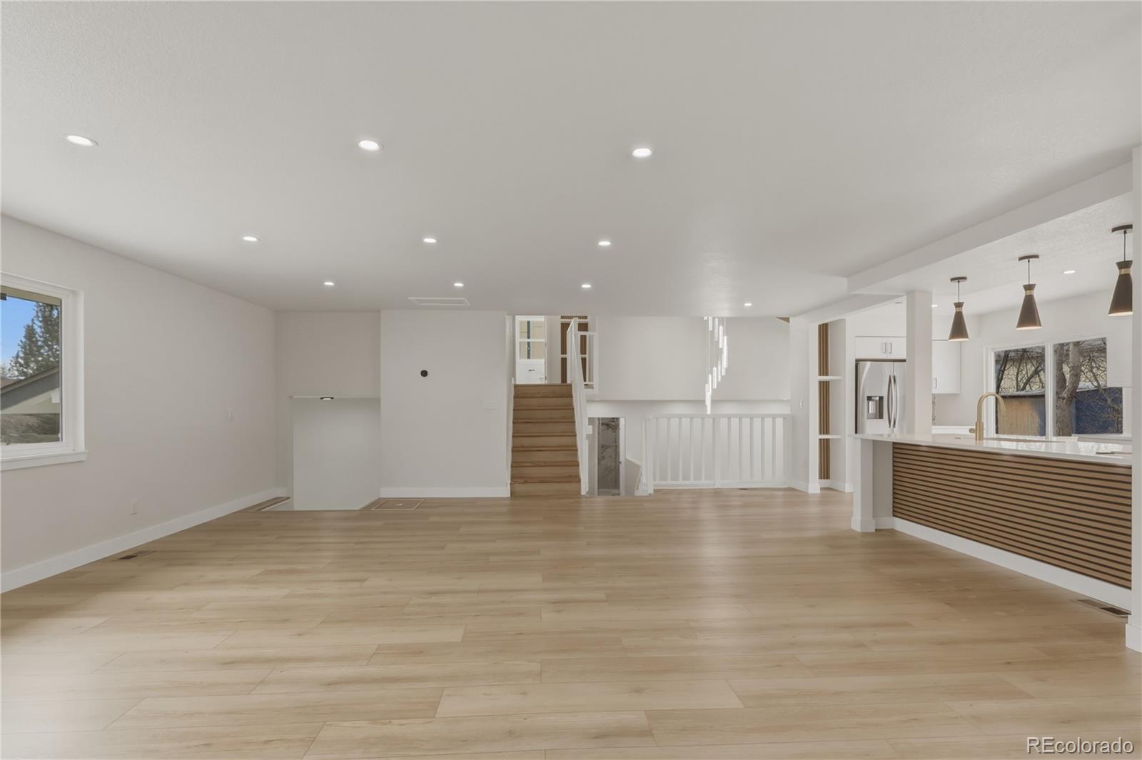 MLS Image #8 for 1351 s peoria court,aurora, Colorado