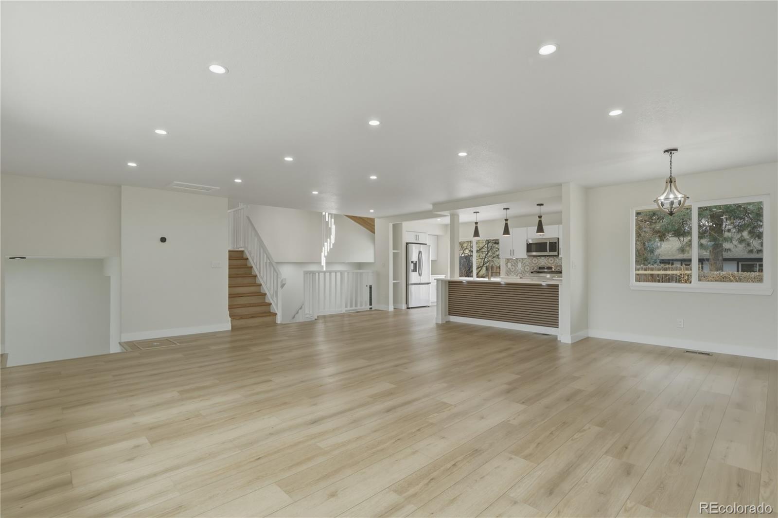 MLS Image #9 for 1351 s peoria court,aurora, Colorado