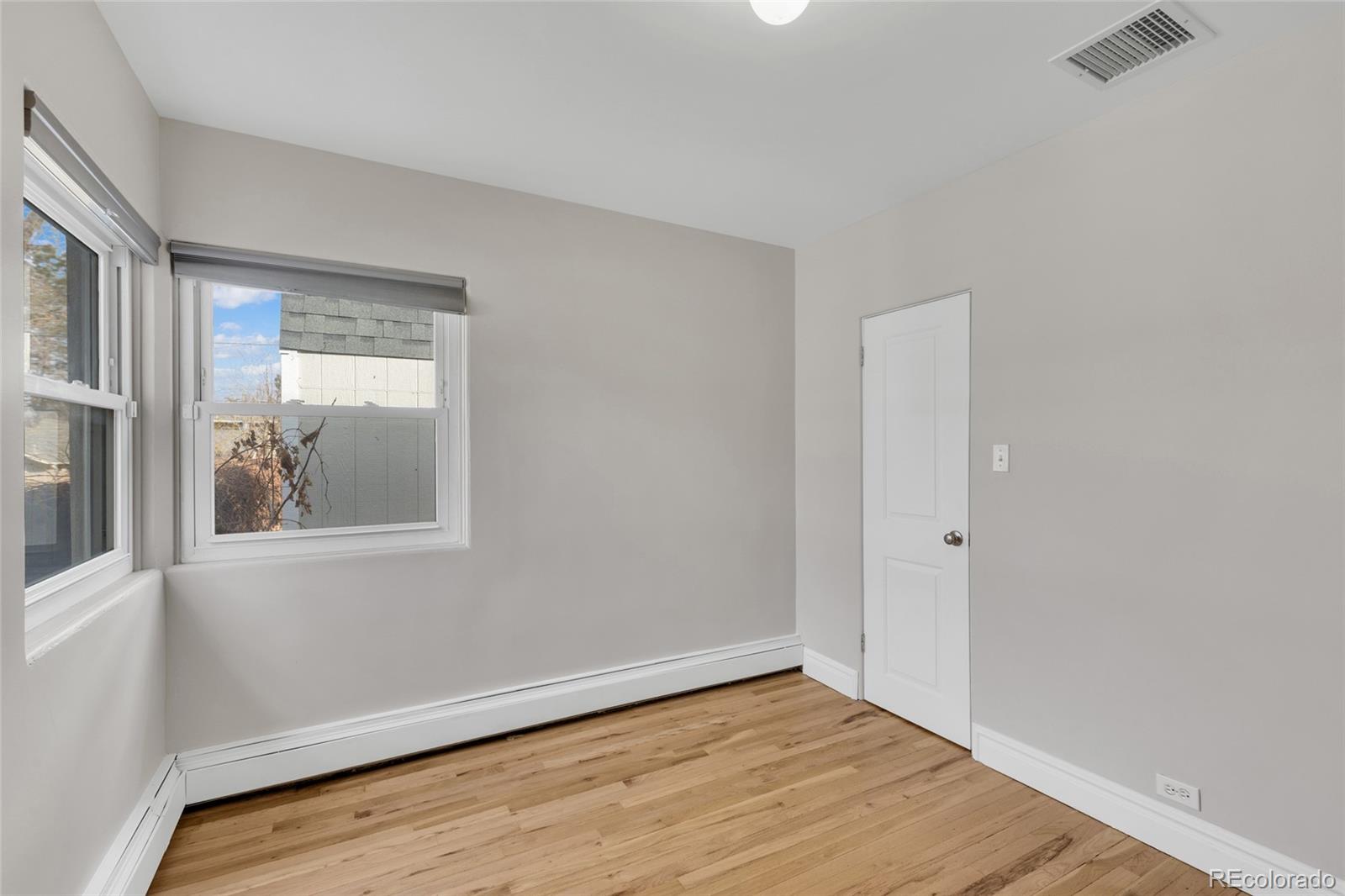 MLS Image #25 for 3928 s pearl street,englewood, Colorado