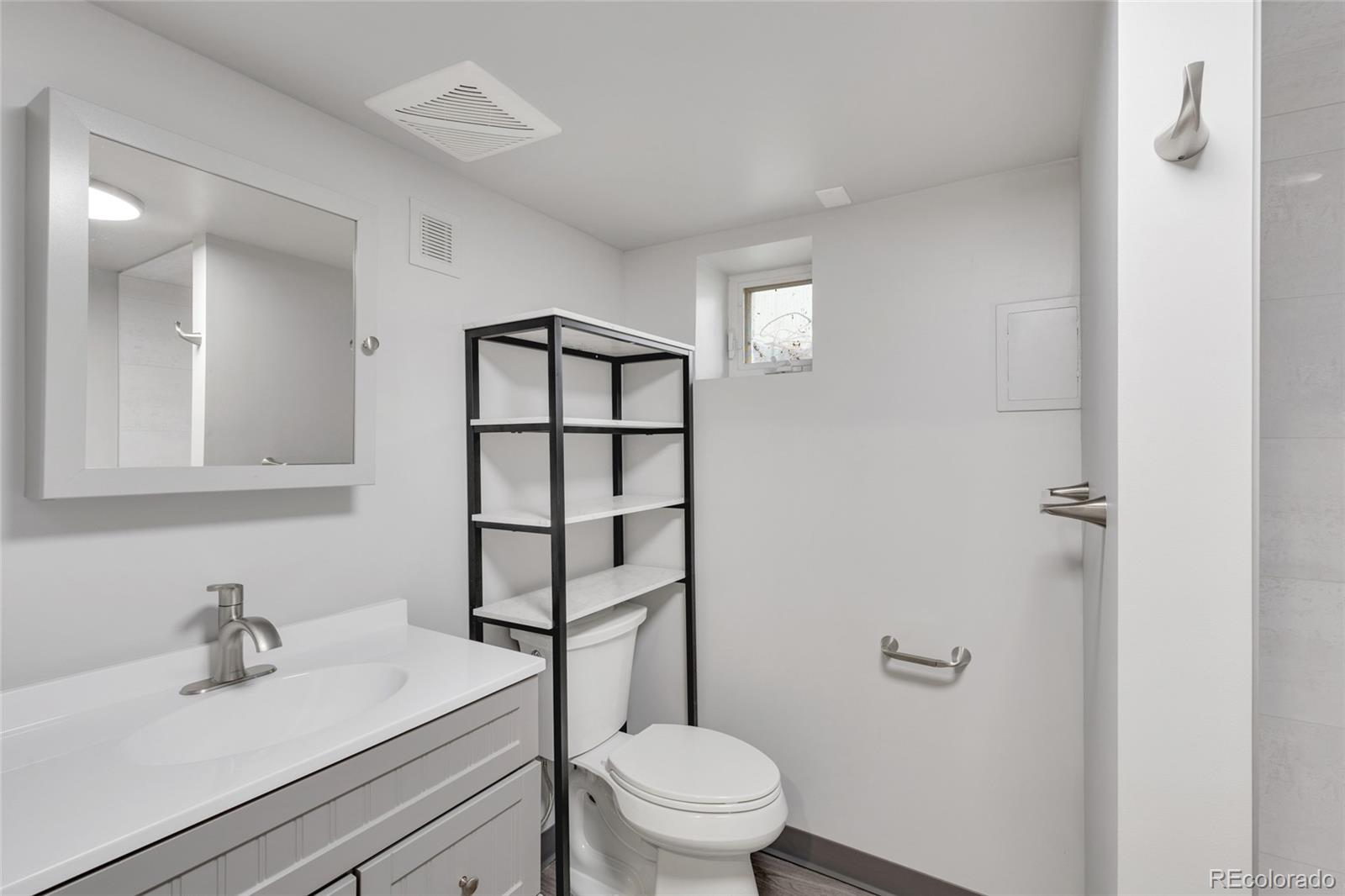 MLS Image #29 for 3928 s pearl street,englewood, Colorado