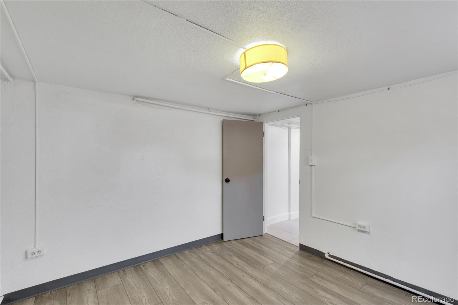 MLS Image #32 for 3928 s pearl street,englewood, Colorado