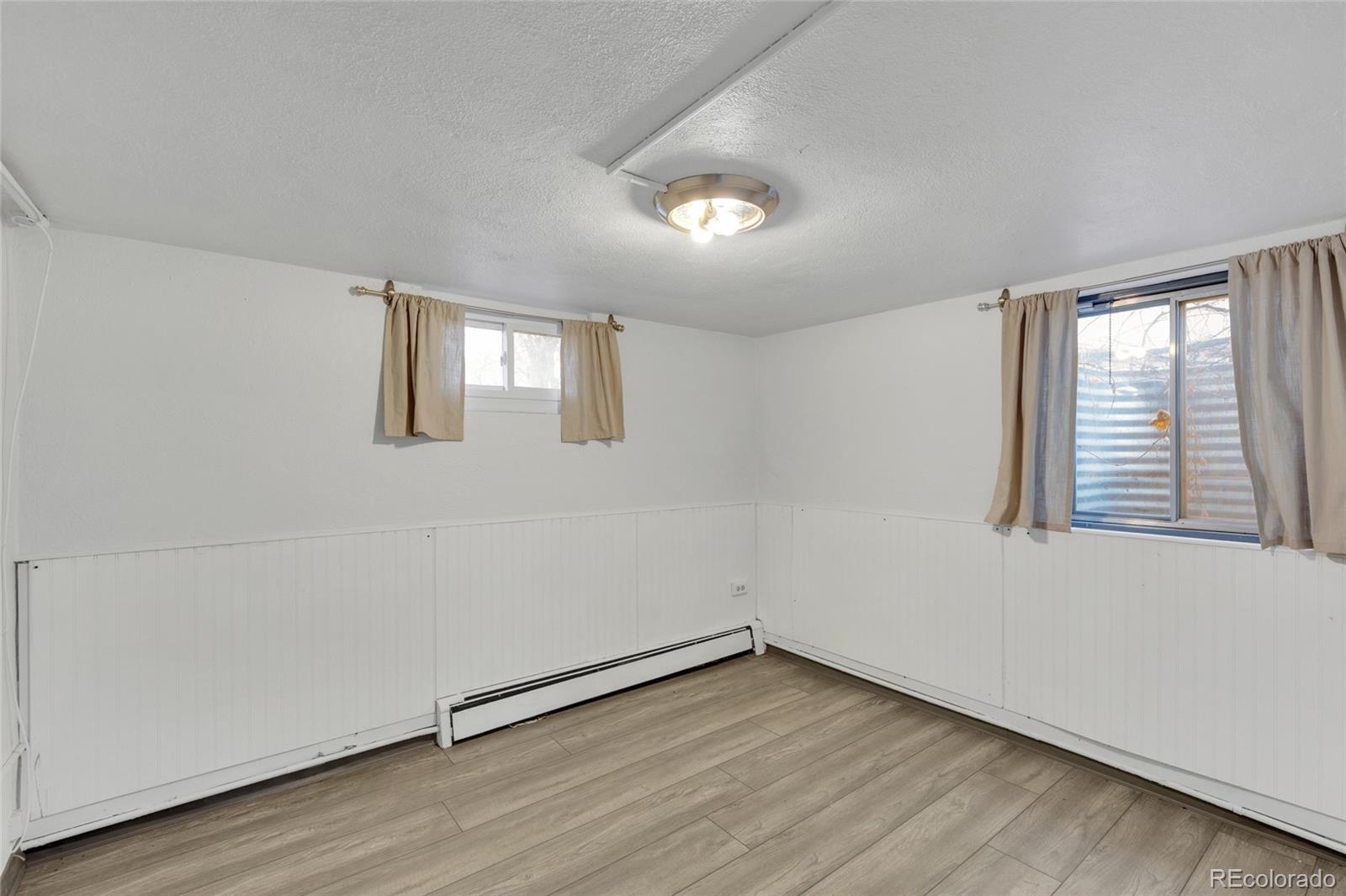 MLS Image #33 for 3928 s pearl street,englewood, Colorado