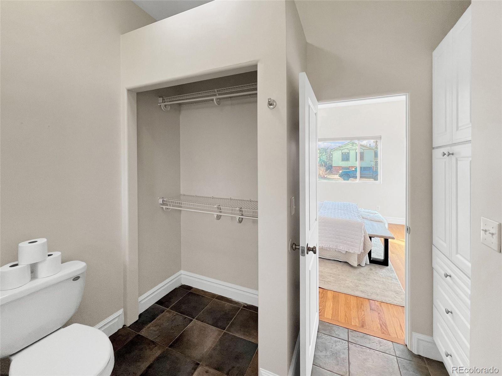 MLS Image #36 for 3928 s pearl street,englewood, Colorado